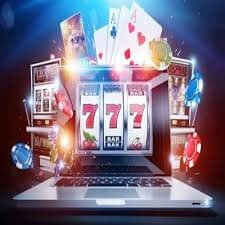 မြန်မာကစားသူများ lv66 app မှ Online Gaming ကစားနေသောမြင်ကွင်း